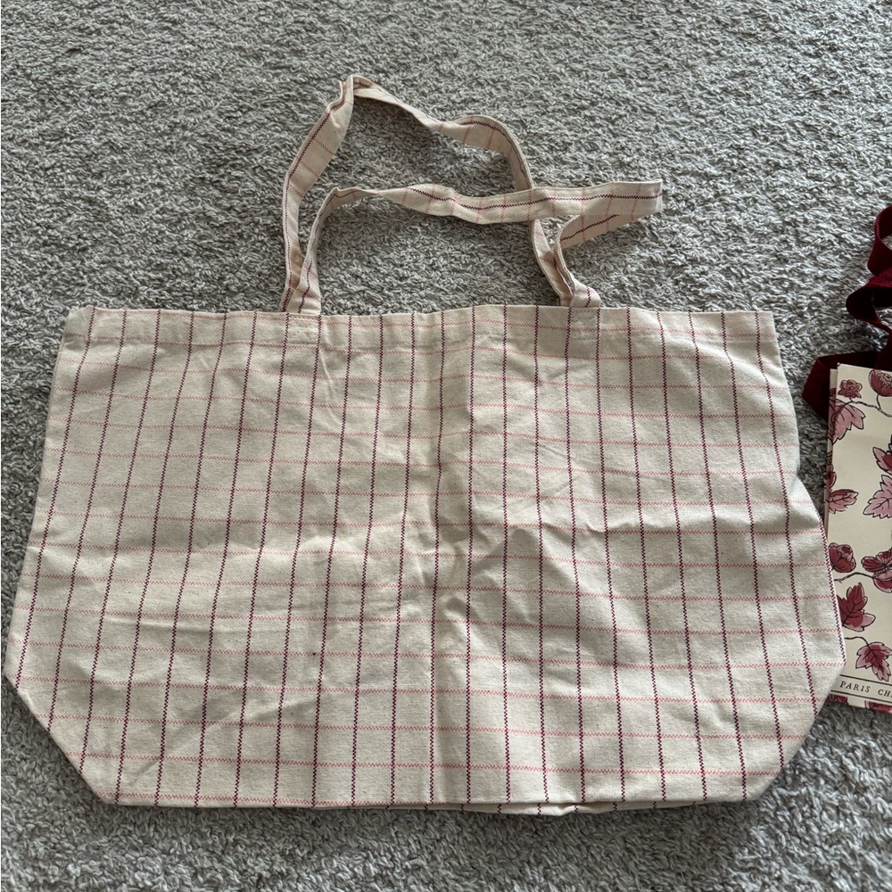 Sezane Gift Bundle Set - image 5